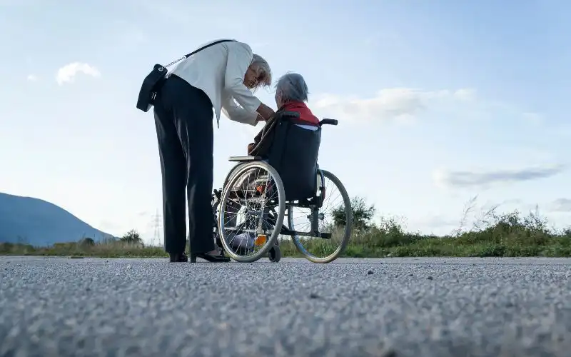 clean care asistencia personas mayores